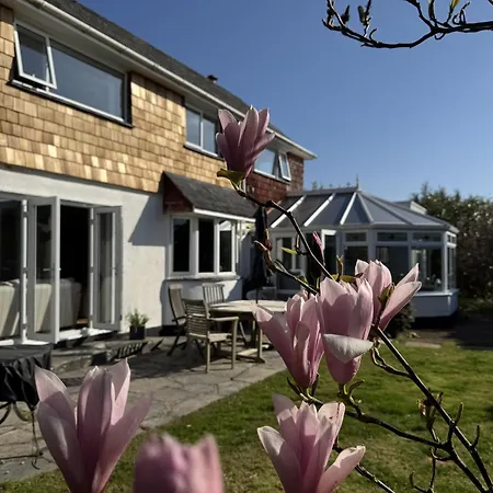 Blue Haze - Family With Private Access Holiday home