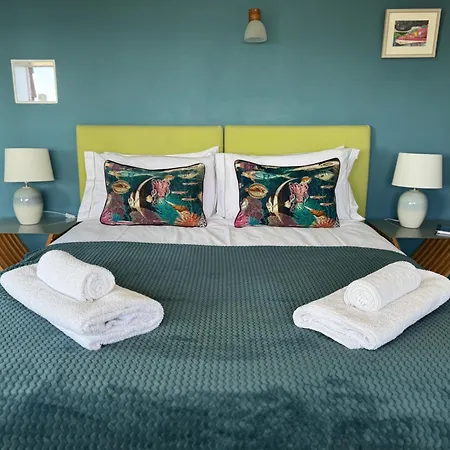Holiday home Blue Haze - Family With Private Access Charlestown (Cornwall)