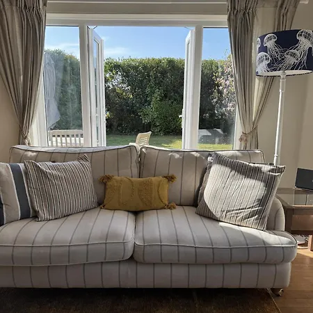 Blue Haze - Family With Private Access Holiday home *